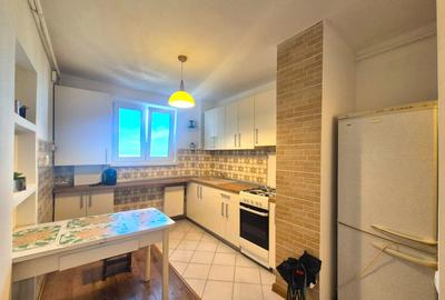 Zona Piata Astra, 3 camere, insorit, cu priveliste. - 13