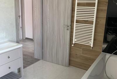Duplex lipit prin garaj! Dumbravita - 15