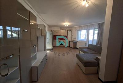 Apartament 2 camere, Tractorul, intermediar, loc de parcare, etaj 1 - 11