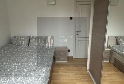 Apartament cu 3 camere decomandat, mobilat în Titan