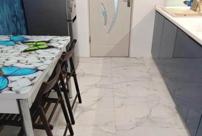 Apartament 3 camere decomandat, 2 bai, 88 mp, balcon inchis, etaj intermediar - 3
