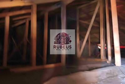 Casa cu personalitate in Calomfirescu – spatiu, liniste si teren gener - 37