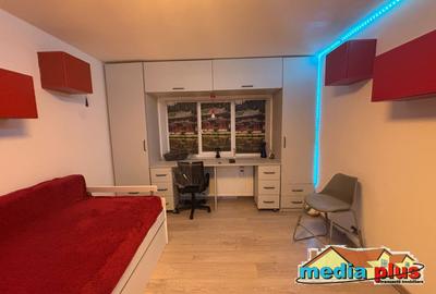 Apartament cu 2 camere decomandat în Siderurgiștilor