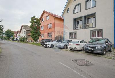 Hotel / Pensiune cu 14 camere de închiriat în zona Astra - 2