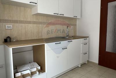 La inchiriat apartament 3 camere si parcare in Voluntari - 42