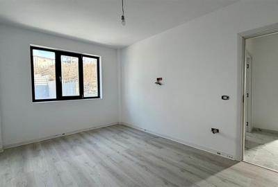 Apartament 2 camere Decomandat Manta rosie Hlincea Direct Comision 0 - 3