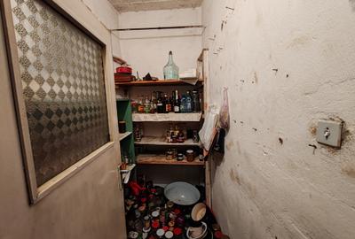 Casa 6 camere libera la vanzare zona Bartolomeu - 16