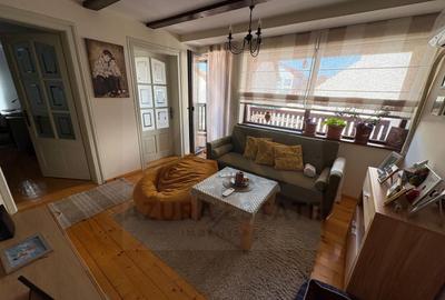 Casa individuala 5 camere 2 bai si 450 mp curte pe Calea Poplacii - 1