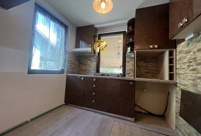 Doua vile individuale in aceeasi curte - 650mp teren - 20