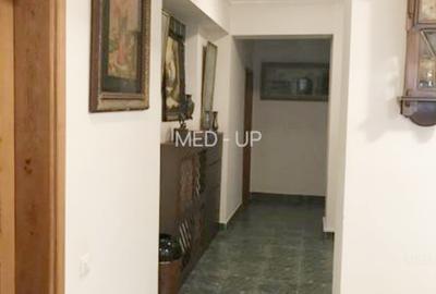 Stefan cel Mare- 5 camere mobilat si utilat,  imobil  1997, 3 locuri parcare - 9