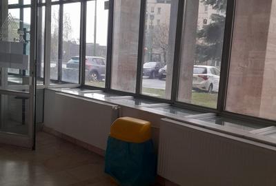 Inchiriere spatiu Comercial/Birourii - 1