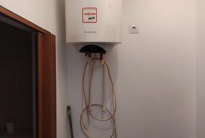 Garsoniera mica de vanzare zona Baicului - 9