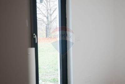 Casă / Vilă cu 5 camere de vânzare - 16