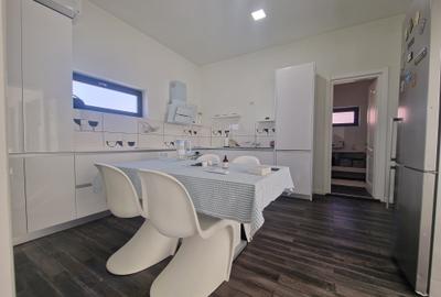 Mamaia Nord - 3 camere, 3 gr sanitare-100mp, mobilat-utilat complet nou - 11
