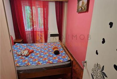 Apartament 3 camere cf 3 semidecomandat zona Micro 14 - 4