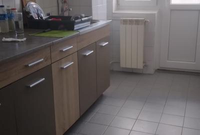 Apartament 3 Camere,Piata Alba Iulia,Decebal,bl.1995,DECOMANDAT,Amenajat,Liber - 4