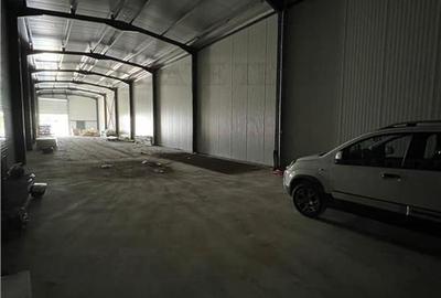 Spatiu comercial stradal, cu toate utilitatile stradal, la 100 m de A 1, pretabi - 16