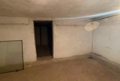 Spatiu comercial de inchiriat - 100 mp - Sud - 3