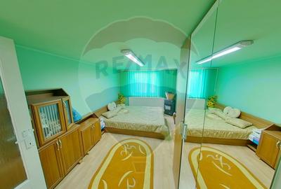 Casă / Vilă cu 16 camere de vânzare în zona Bobâlna - 12