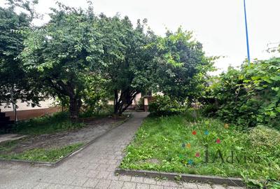 Casă cu curte generoasă – ideală pentru restaurant, birou sau clinică - 11