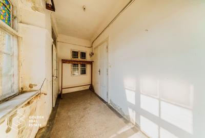 4 Camere la casă, 215mp+261mp teren, str Preparandiei - 12