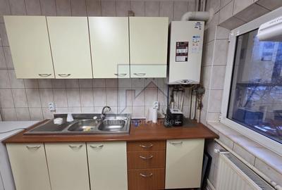 Inchiriere apartament 3 camere Nerva Traian - - 30