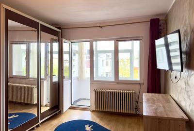 APARTAMENT DECOMANDAT 2 CAMERE BLV. NICOLAE IORGA -NICOLINA/PODU ROS - 10