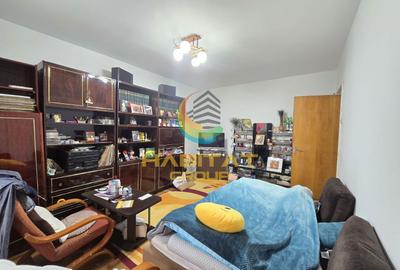 Vanzare Apartament 2 camere Decomandat Berceni Bd Turnu Măgure - 5