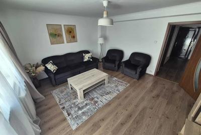 Apartament cu 2 camere semidecomandat, mobilat în Aviației