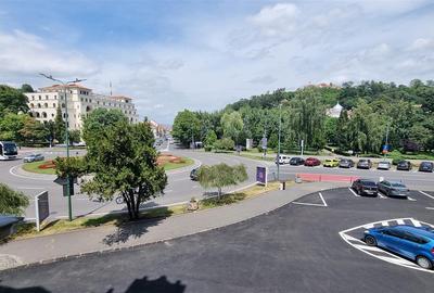 Apartament  clasic de doua camere zona Centrul Istoric - 11