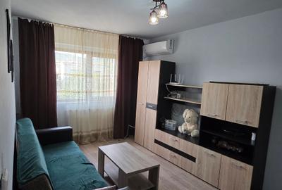 Vand apartament 2 camere Dacia - 1