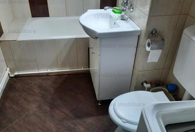 Ultracentral 2 cam Mobilat si Utilat Bloc cu lift Independentei - 16