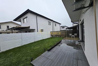 Duplex cu 3 camere în Central