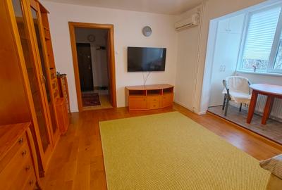 Inchiriez apartament 3 camere zona Brancoveanu Magurele cu loc parcare - 1
