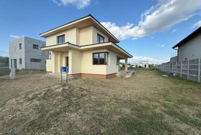 Casa noua cu etaj, teren 504 mp - Vladimirescu - 1