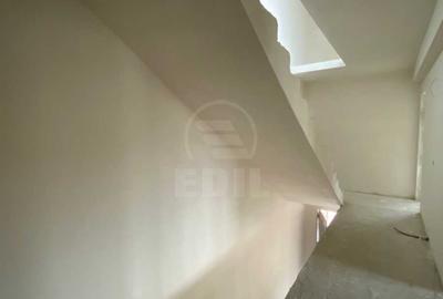 Duplex cu terasa circulara zona Sub Cetate - 17