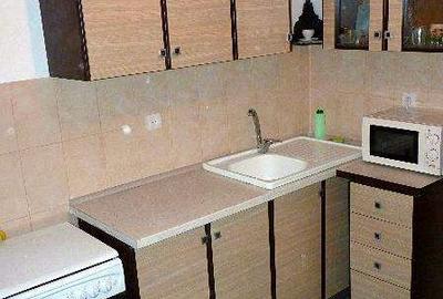 Apartament 2 Camere,B-dul Decebal,bl.1991,reabilitat,2 balcoane,mobilat - 9
