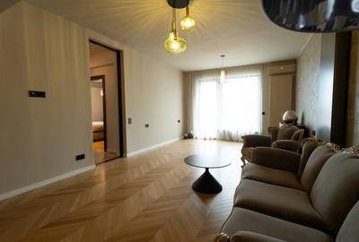 Comision 0 % I Apartament cu 2 camere I Garaj + Boxă I Str. Republicii - 17