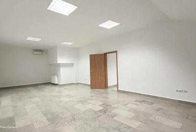 Birou, 30 mp în Central