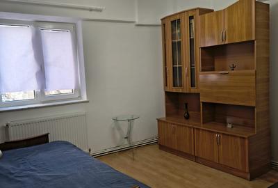 Apartament cu 3 camere de inchiriat zona Micro 3 Iazul Morilor etaj 1 renovaT - 13