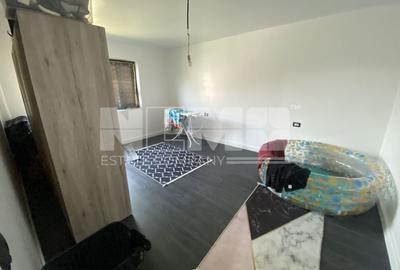 Casa cu 45 de Ari | Salageni | 129.000 Euro - 8