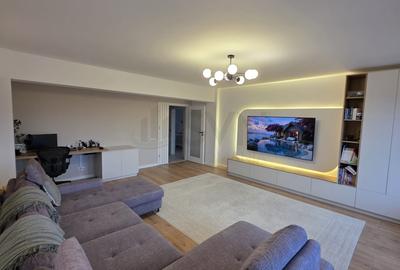 Apartament cu 3 camere decomandat, mobilat în Timpuri Noi