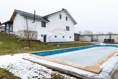 Vilă cu piscină –ideală pentru familie sau pensiune, Bacu-acces A1/A0 - 6