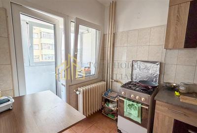 2 CAMERE DECOMANDAT OBOR - BLOC ALMO - 57 MP TOTAL - 2 BALCOANE - 15