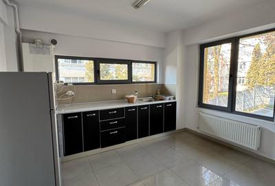 Apartament cu 2 camere pe Observatorului - 4