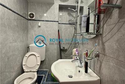 Royal Imobiliare - Vanzare apartament  zona Piata Mihai Viteazu - 13
