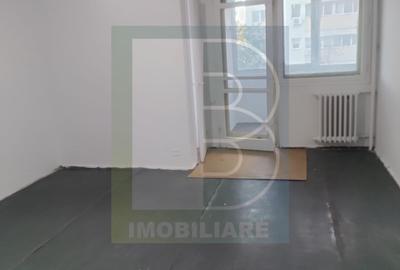 Garsonieră semidecomandată în Costin Georgian