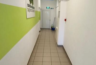 Spatii birouri/servicii - 47