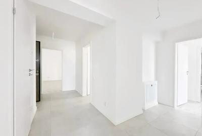 Apartament cu 3 camere decomandat în Theodor Pallady