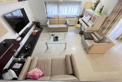 Casă cu 4 camere în Torontalului